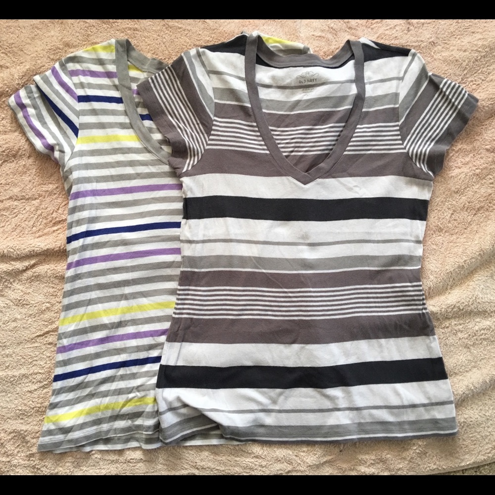 Stripped v neck bundle